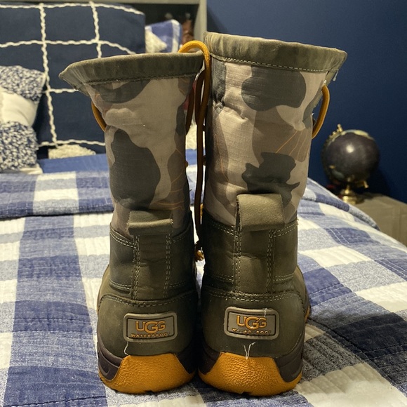 Boys ugg winter snow boot - Picture 3 of 6